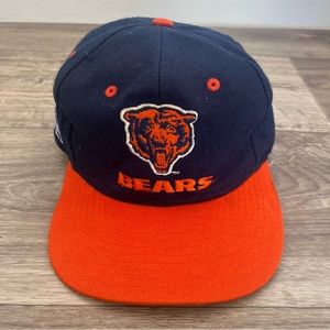 Vintage 90s Chicago Bears NFL Football Snapback Hat